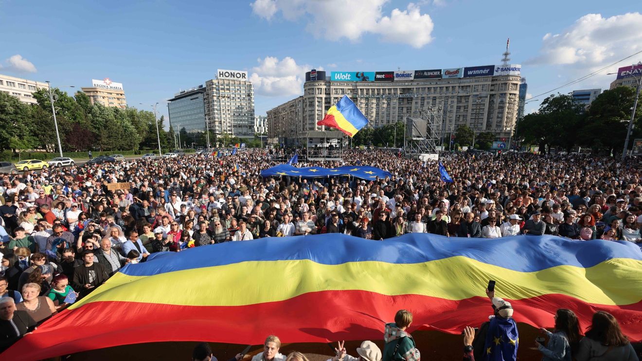 Ministrul de Externe Emil Hurezeanu, de Ziua Românilor de Pretutindeni: ”Niciodată diaspora, oriunde s-ar afla, nu a fost mai aproape de ţară”