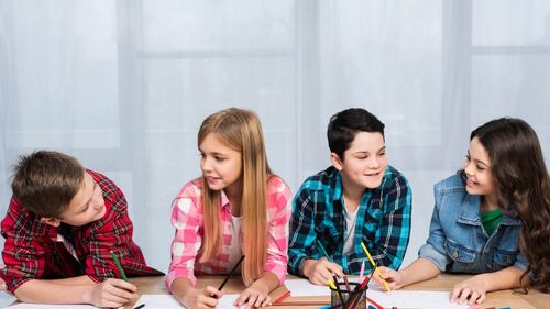 Atelier pentru copii „Experimente științifice”, sâmbătă, 10 februarie, ora 13.45 (Parteneriat)