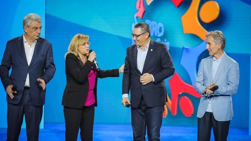 SURSE Europarlamentarii Corina Crețu și Mihai Tudose au trecut la grupul socialiștilor după ce Dacian Cioloș s-a opus intrării PRO România în grupul Renew Europe