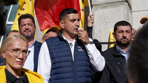 Cum va arăta buletinul de vot: George Simion pe prima poziție, Nicușor Dan pe ultima