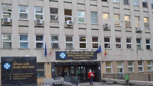 Peste 70 de romi penticostali din județul Cluj, infectați cu coronavirus. La spital s-au scandalizat, nemulțumiți că n-au voie să iasă din saloane. Prefectul de Cluj, Mircea Abrudean: Când au văzut patrula de jandarmi, s-au liniștit rapid
