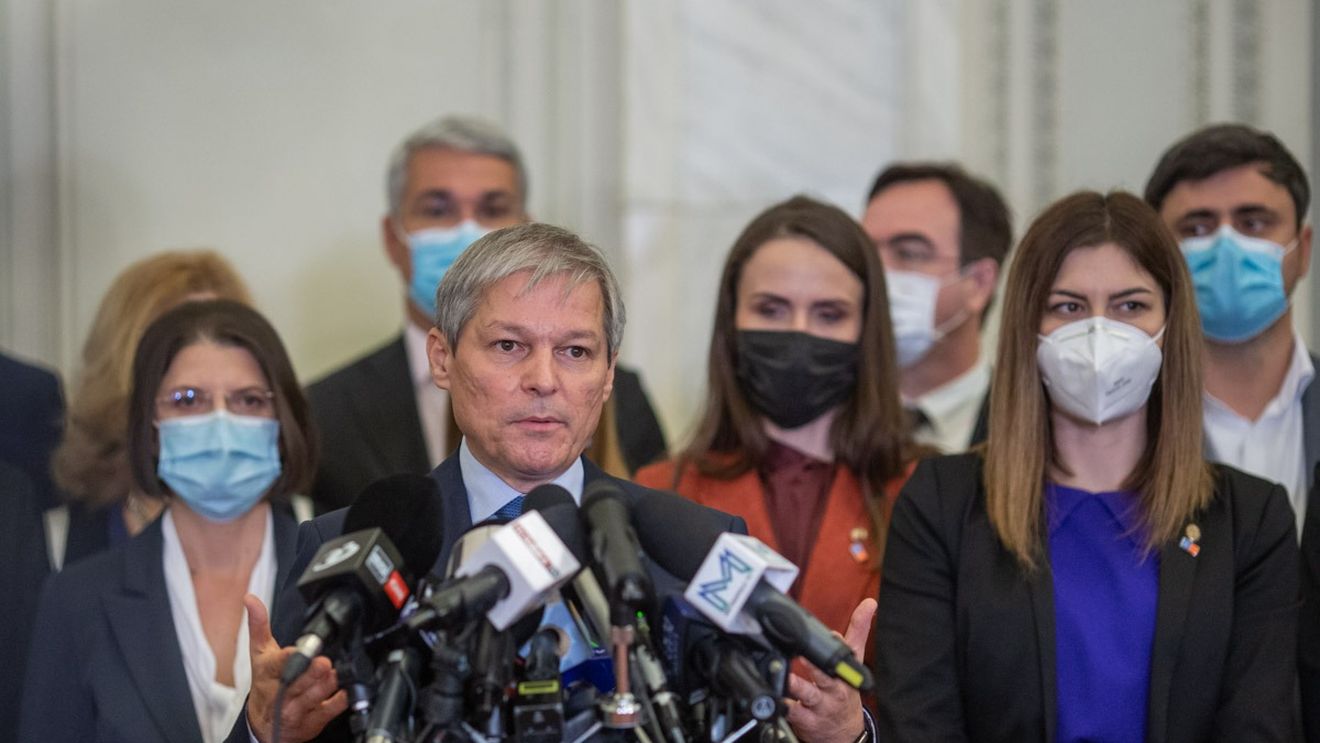Dacian Cioloş despre viitorul USR: ”Cred că se mai poate salva, dar nu depinde de mine” / ”Dacă Drulă crede că preşedintele face opoziţie, se înşeală”