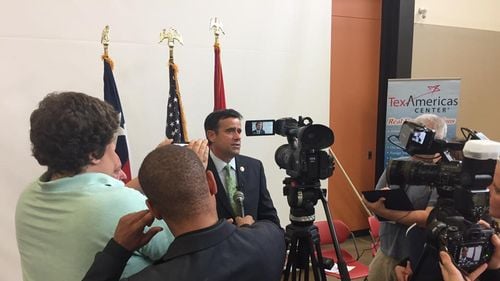 De ce l-a retras Trump pe John Ratcliff, propus la șefia serviciilor de informații