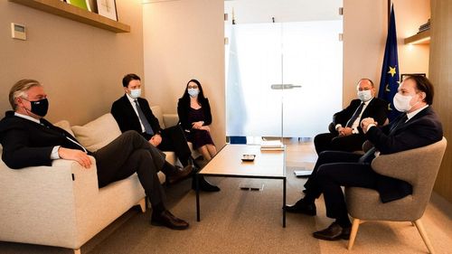 Cîțu, după discuțiile avute la Bruxelles: În martie primim 2,4 milioane de doze de vaccin. Liderii UE au felicitat România pentru cum a derulat campania de vaccinare