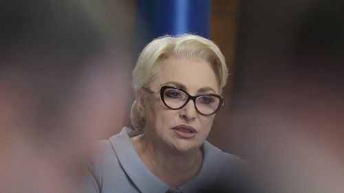 Replica Vioricăi Dăncilă la refuzul lui Iohannis de a accepta o dezbatere: Cred că îi este teamă de o confruntare directă cu mine. Eu însă am rabdare. Încă îl aștept