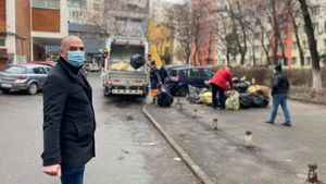 Primarul Sectorului 2 anunţă că rămâne valabilă exclusivitatea firmei de salubritate Supercom / Contractul va fi modificat prin acte adiționale pentru a „corecta anomalii”