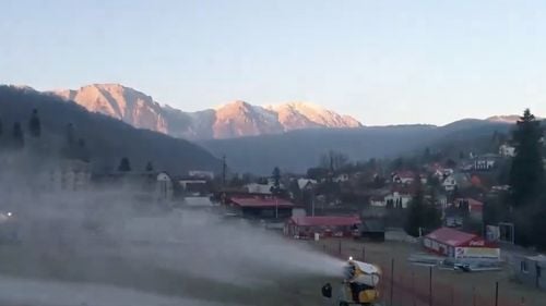 Azuga, prima staţiune de pe Valea Prahovei care a dat drumul tunurilor de zăpadă / Prețurile cresc cu 20% în acest sezon