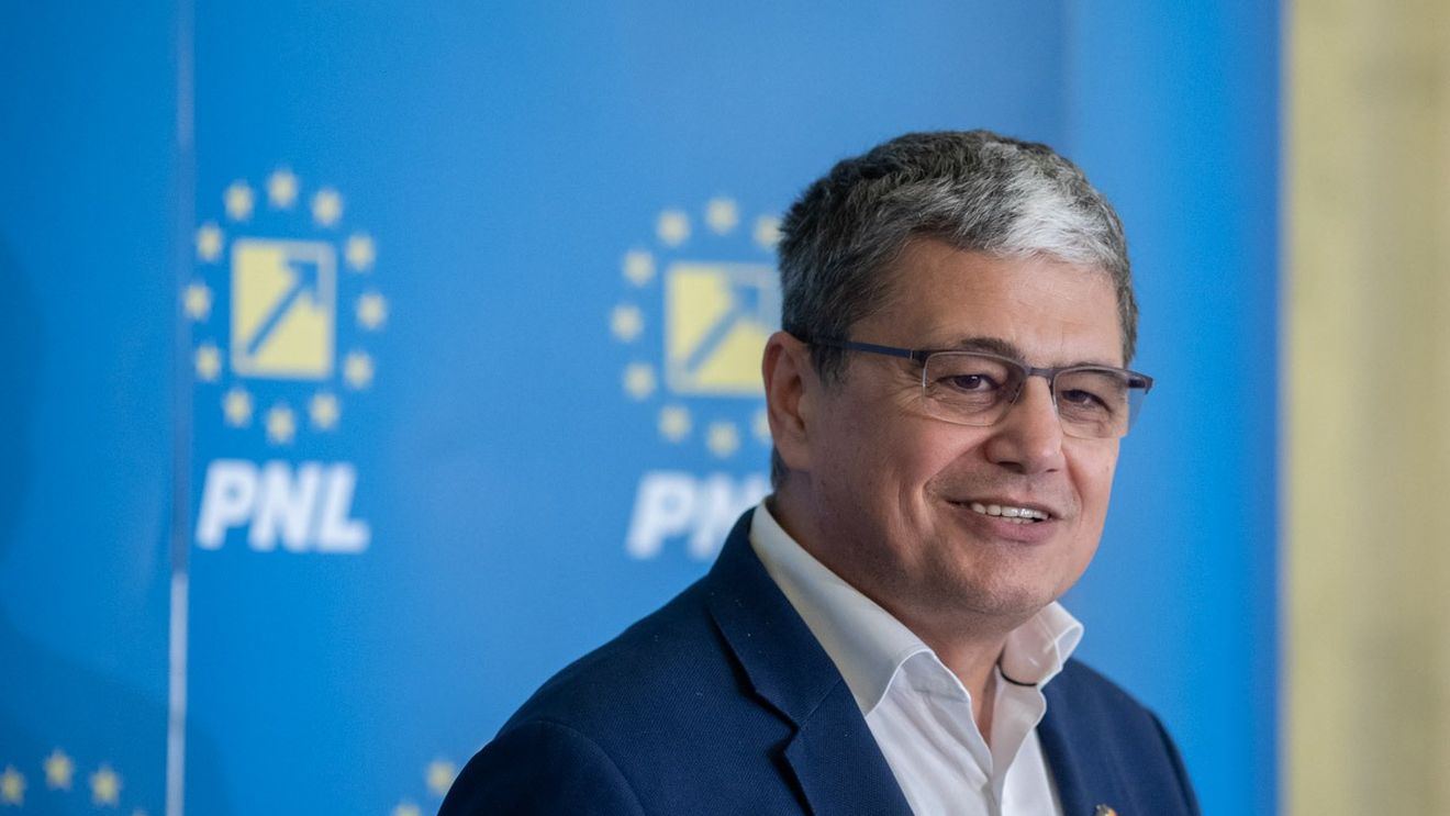 Boloș, despre rotativa din mai: Nu pot să spun că nu mi-aș dori să păstrez postul de la MIPE / Exclus să plec la Digitalizare / Un ministru care urmează a fi schimbat pierde din autoritate