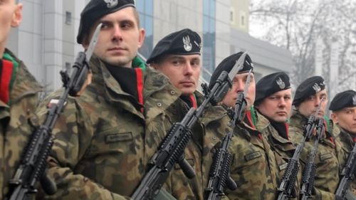 Cutremur la vârful armatei poloneze