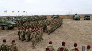 Cum au ajuns Casa Albă, democrații și republicanii să se certe din cauza crizei Ucraina-Rusia
