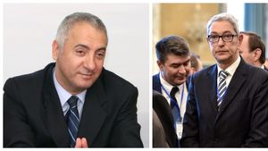 Premierul Orban urmează să îi revoce pe consulii de la New York și Cape Town, Cătălin Dancu și Andrei Zaharescu, numiți de Grindeanu, respectiv de Ponta