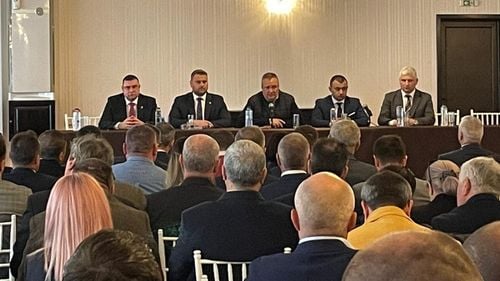 Nicolae Ciucă, în vizită la primarii PNL din Brăila, Galați şi Buzău: „Le-am mulţumit oamenilor pentru încredere şi le-am amintit că ușa sediului central al partidului este permanent deschisă”