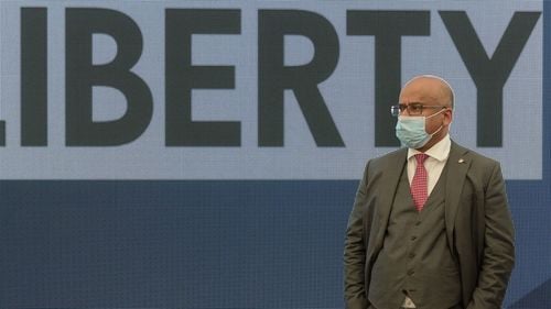 Financial Times: Miliardarul indian Sanjeev Gupta a folosit banca din România pentru a procesa tranzacții pentru grupul său cercetat penal pentru presupusă spălare de bani