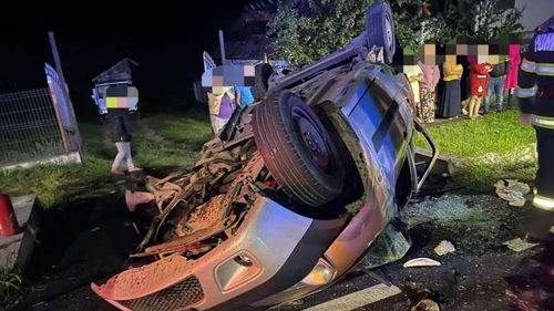 O fată de 12 ani a murit și un bebeluș de 6 luni este în stop cardio-respirator în urma unui accident în Argeș/ Alte cinci persoane rănite, între care trei copii