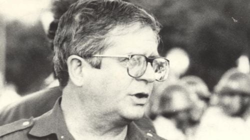 Klaus Iohannis l-a decorat post-mortem pe jurnalistul Mihai Creangă, fost redactor-șef al ”României Libere”