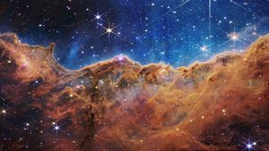 Telescopul spațial James Webb a identificat în cosmos o moleculă esențială vieții