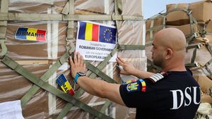 GALERIE FOTO | România trimite ajutoare umanitare în Venezuela / Materiale de cazarmament și produse medicale vor ajunge în regiunea Yaracuy, grav afectată de cutremure