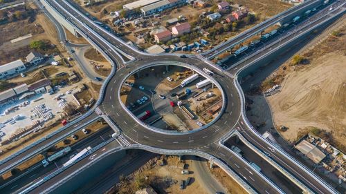 VIDEO Se deschide Pasajul de la Domnești, primul sens giratoriu suspendat de pe Centura Capitalei. ,,14 ani de chin și tone de înjurături", radiografia unui eșec