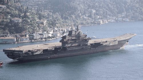 Beijingul anunţă că două portavioane chineze au efectuat exerciţii de luptă în Pacificul de Vest