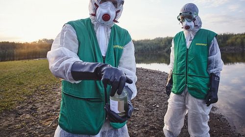 Grupurile miniere poloneze, acuzate că au poluat fluviul Oder, la graniţa cu Germania, fenomen ce a provocat în vara anului trecut apariţia unei alge toxice care a ucis sute de tone de peşti