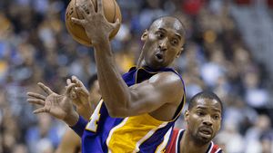 Kobe Bryant, legenda baschetului american, a murit într-un accident de elicopter împreună cu fiica sa de 9 ani / UPDATE Mesajul Nadiei Comăneci