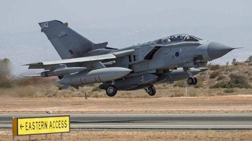 Bloomberg: SUA și UK discută despre posibilitatea de a permite Ucrainei să folosească rachete britanice Storm Shadow, cu date de navigație americane, pentru a lovi ținte din Rusia