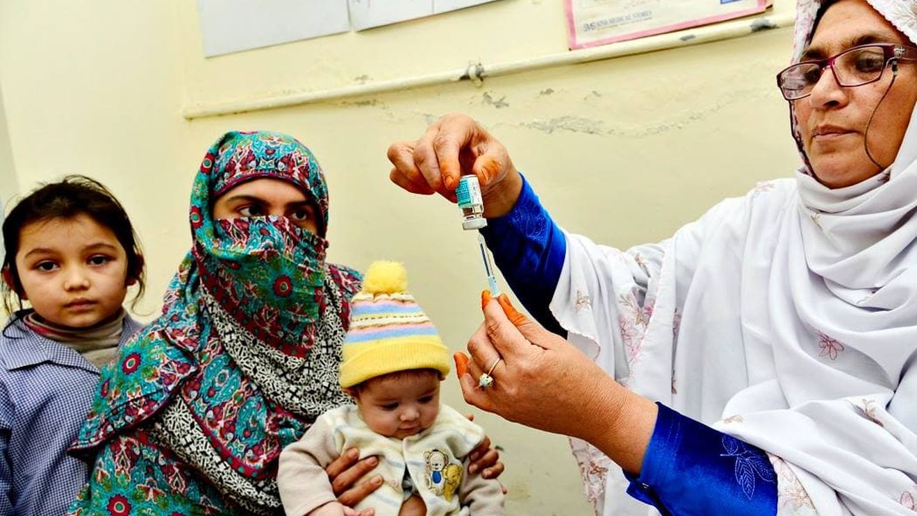 Afganistanul îşi propune să vaccineze 5,3 milioane de copii împotriva poliomielitei