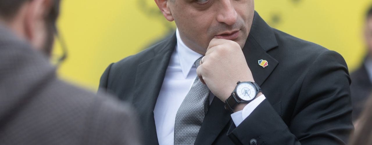 Extremistul Simion: Zbor la Cluj și conduc tot Ardealul / Candidat unic la șefia AUR, Simion are, duminică, Congres la Alba Iulia /  Ce spune acum despre Călin Georgescu