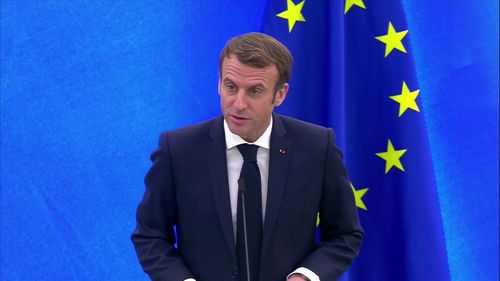 Emmanuel Macron: „Susţin ideea unei liste transnaţionale, care permite unificarea acestui demos european şi crearea unui drept de iniţiativă pentru Parlamentul European”