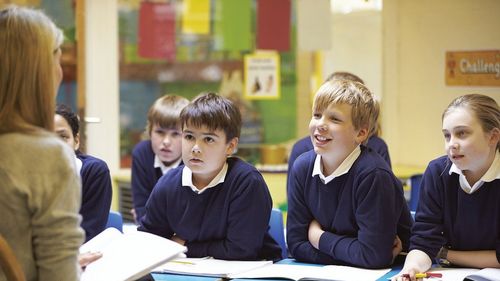 Revista Science: Pro și contra școlii față în față, în pandemie – argumentele experților / Învățarea la clasă e posibilă, dacă sunt extinse restricțiile în alte domenii și există voință politică