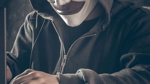 Hackerii din gruparea Anonymous au dezactivat site-ul guvernului din Cecenia