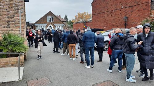 “Călin Georgescu, boss” – consemnări de reporter la votare în alegeri prezidențiale la Londra