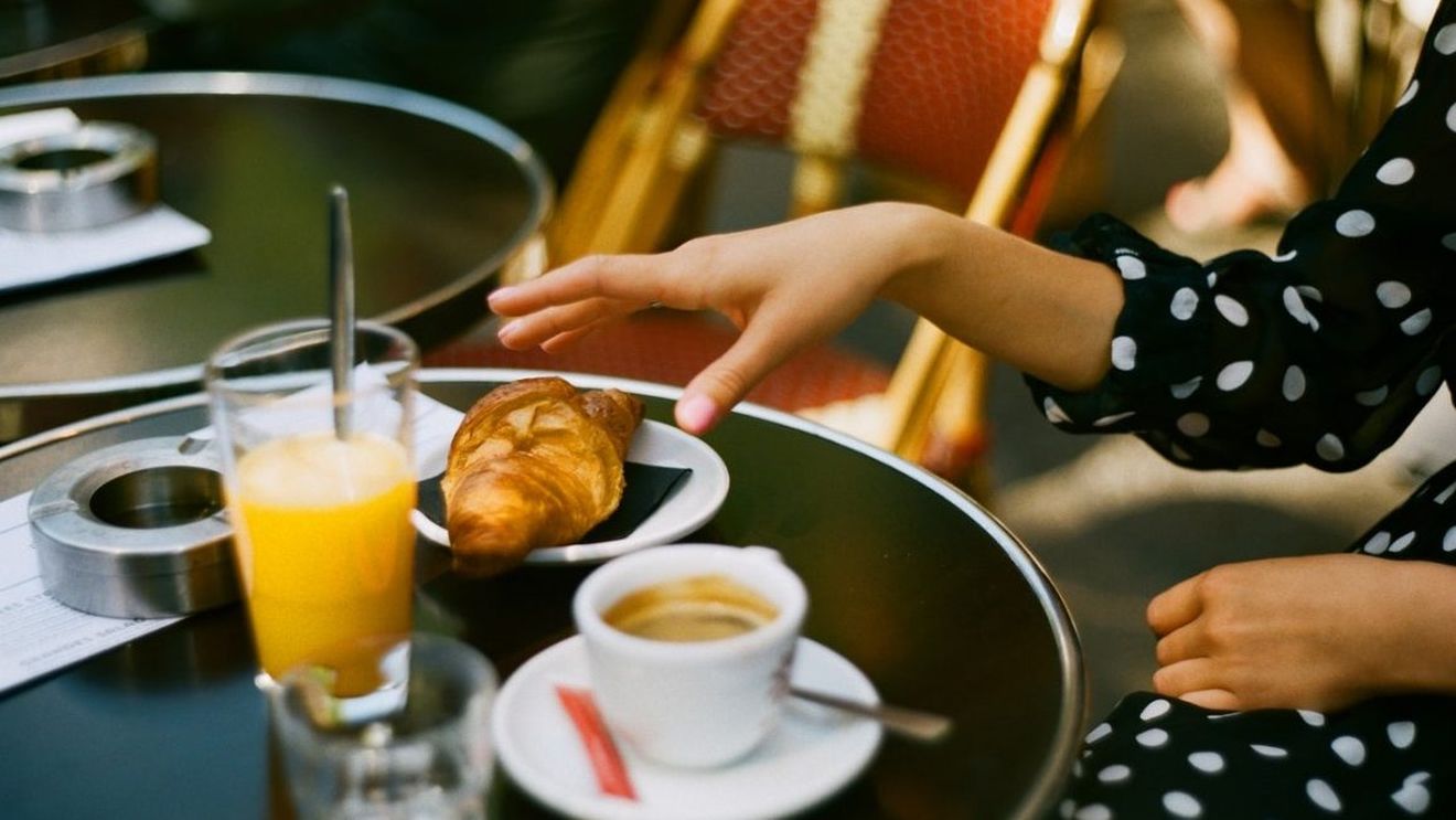 Patroana unui restaurant din Budapesta, arestată după ce un turist a primit o notă de 600 de euro pentru o cafea