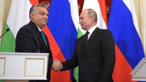 Ce scenariu a pregătit Kremlinul dacă Viktor Orban va pierde alegerile: va da vina pe Europa pentru o ”revoluție colorată”