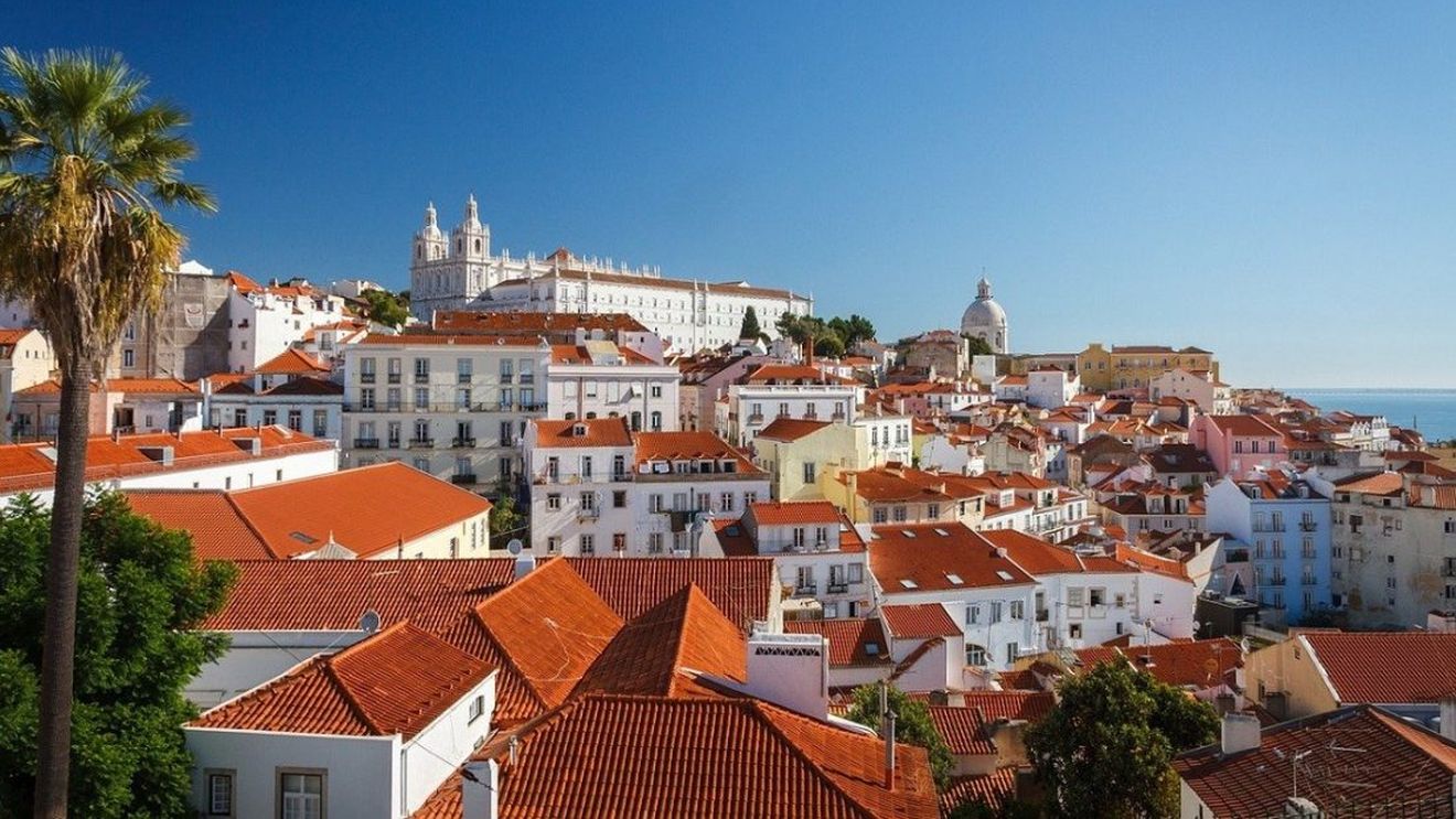 Portugalia impune certificat de vaccinare sau test negativ pentru clienţii hotelurilor şi restaurantelor