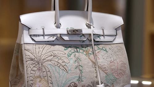 Hermès raportează o creştere peste aşteptări a vânzărilor în trimestrul al patrulea