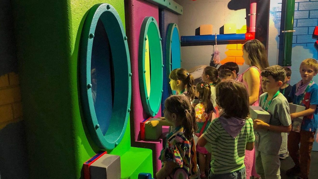 Două noi expoziţii interactive şi un escape room au fost deschise la Muzeul Copiilor, anunță primarul Bucureștiului