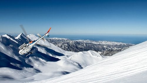 UPDATE Incendiu dramatic în Turcia: 66 de morți și 51 de răniți, după ce un hotel dintr-o stațiune de schi a luat foc