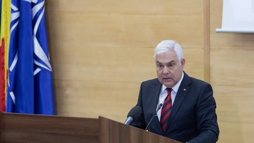 Angel Tîlvăr anunţă că a discutat cu preşedintele Comisiei de Apărare din Senatul SUA şi nu s-au făcut referiri la ”retragere sau reamplasare” de trupe / Nu există niciun soi de falie între Europa şi Statele Unite