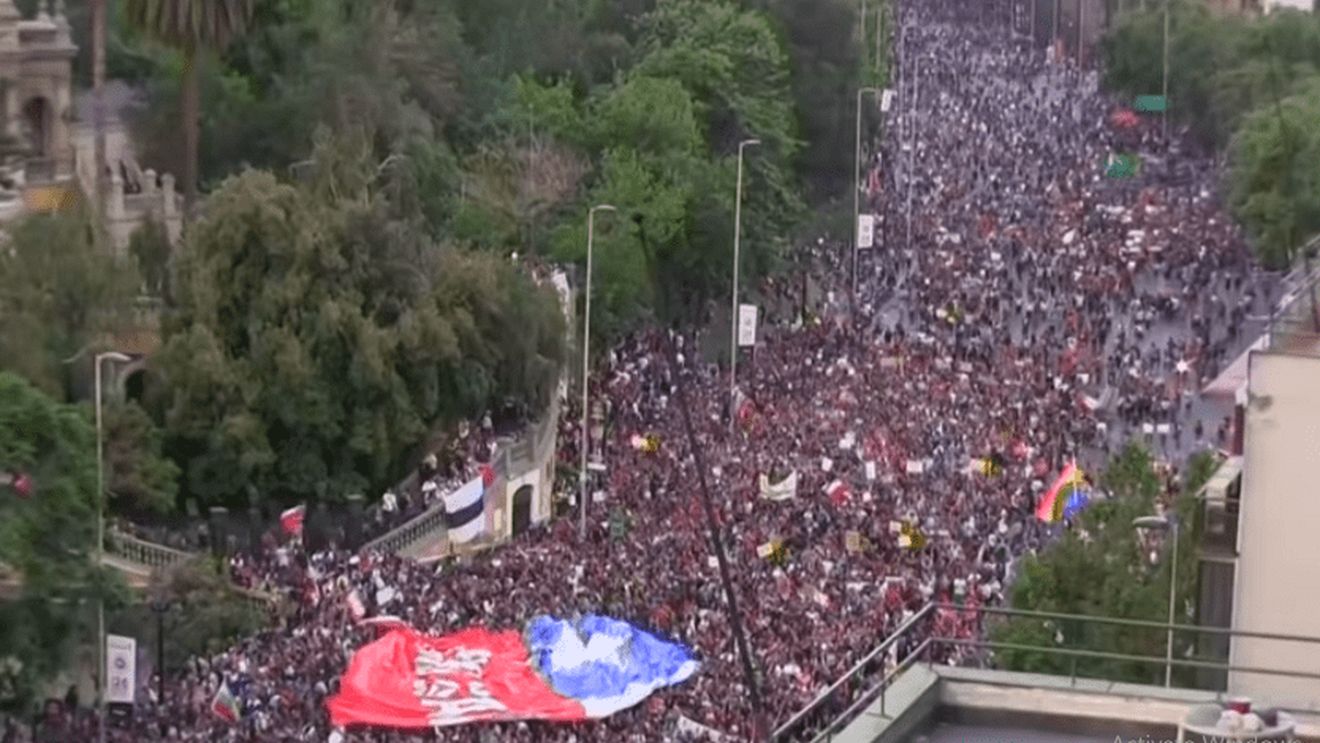 Protest uriaș în Chile: Un milion de oameni pe străzile capitalei Santiago