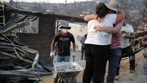 Cum au agravat schimbările climatice incendiile de vegetaţie din Chile