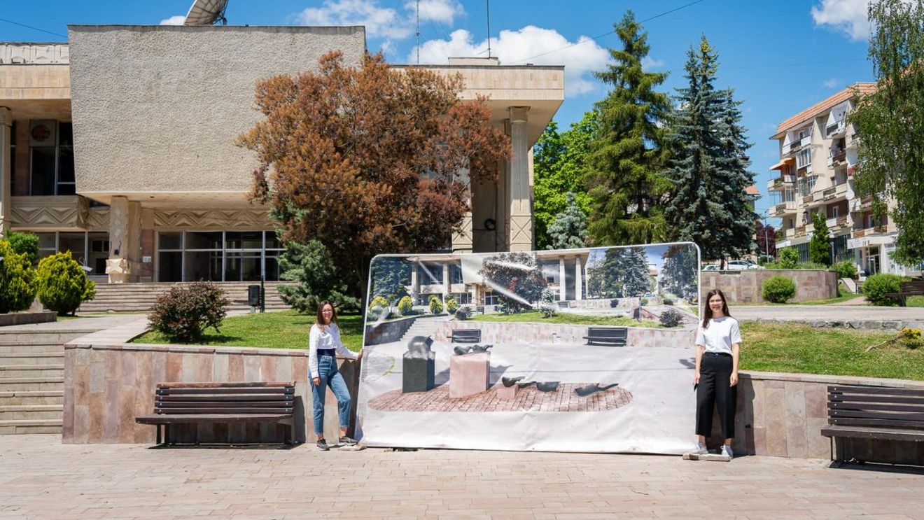 Primăria orașului Sfântu Gheorghe din Covasna va ridica un memorial dedicat copilului ucis în explozia neelucidată încă a unei bombe din anul 1984