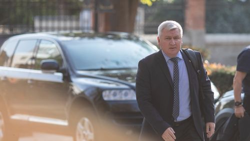 Florin Roman, despre nominalizarea lui Victor Negrescu în poziția de comisar european: ”O glumă proastă” / ”Este cel care a încercat scoaterea MCV după celebra ordonanţă 13 şi modificarea codurilor penale”