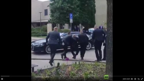 Premierul slovac Robert Fico este într-o stare stabilă, dar în continuare „foarte gravă” (vicepremier)