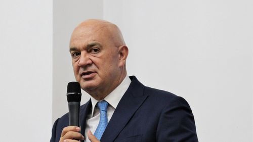 Daniel Metz, fostul CEO al NTT DATA România, a fost numit prorector la Universitatea 1 Decembrie 1918 din Alba Iulia: Profesorii vor merge în stagii în firme cel puțin o săptămână pe an. Dacă predau marketing, trebuie să știu ce se întâmplă în marketingul real