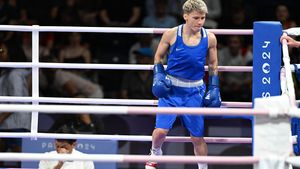 JO Paris 2024: România rămâne fără sportiv la box / Lenuța Lăcrămioara Perijoc a fost învinsă de mongoleza Enghjargal Munguntsetseg