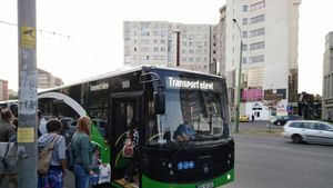 Transportul public din Brașov, perturbat de un atac cibernetic, anunță RATBV