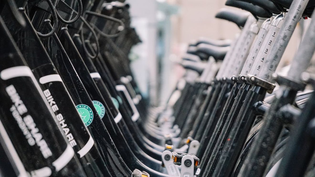 Parchetul European arestează liderul unui importator chinez de biciclete electrice din Franța, acuzat de o fraudă de 26 milioane de euro