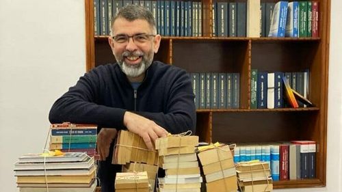 Peste 500 de cărţi din "lăzile de zestre ale iubitorilor de cultură" vor ajunge la o şcoală din judeţul Giurgiu