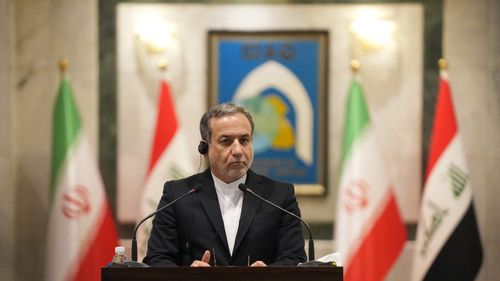 Ministrul iranian de externe a sosit în Egipt, o premieră din 2013